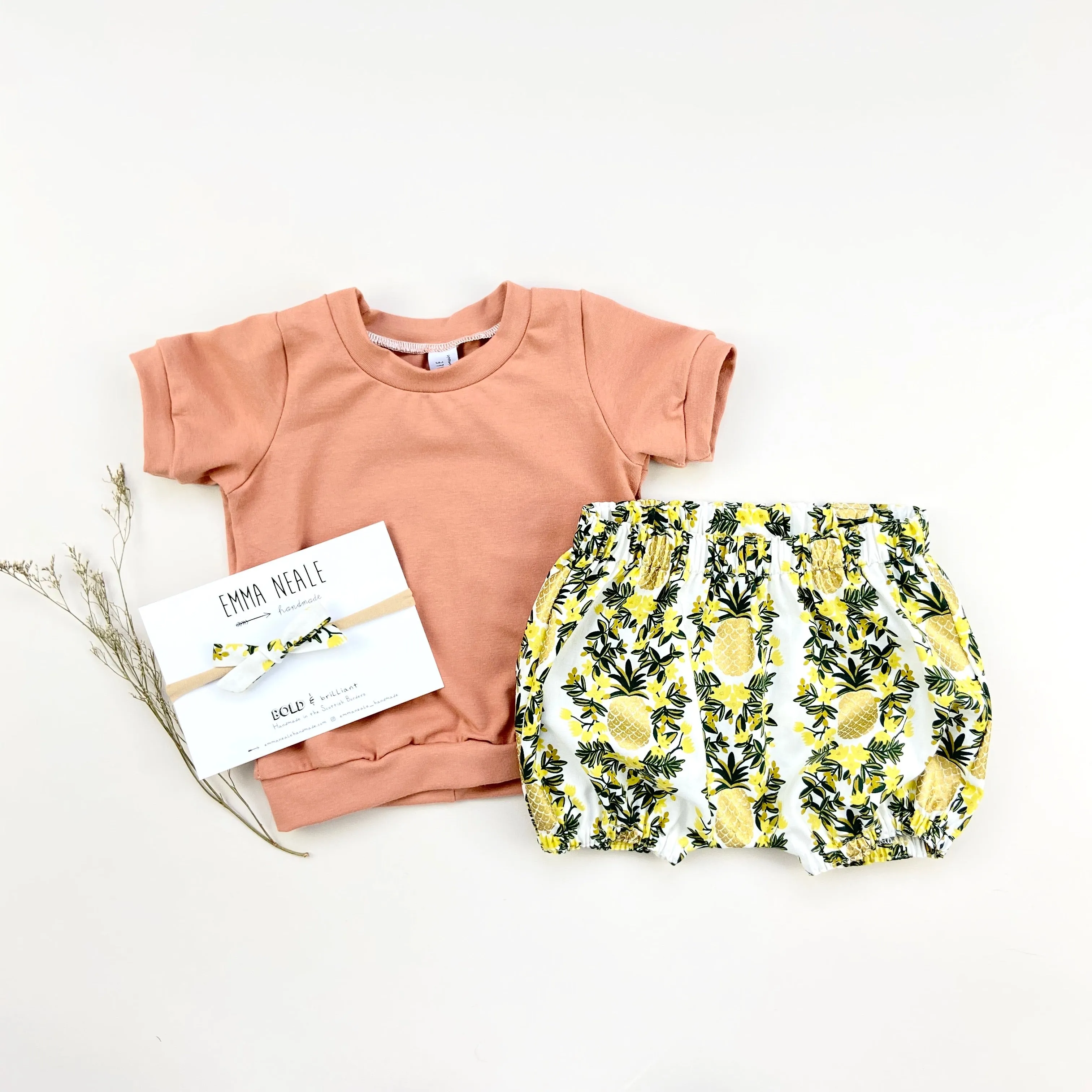 20% OFF Pineapple Vines Bloomers