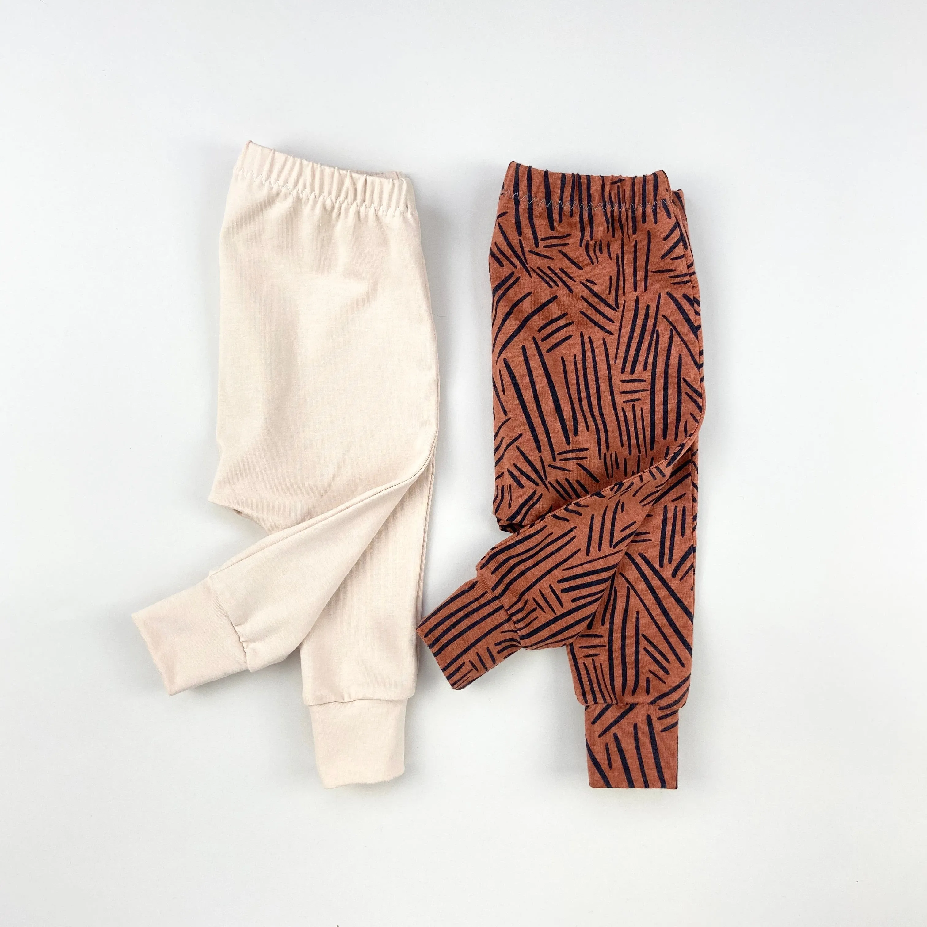 ALMOND HAREM LEGGINGS