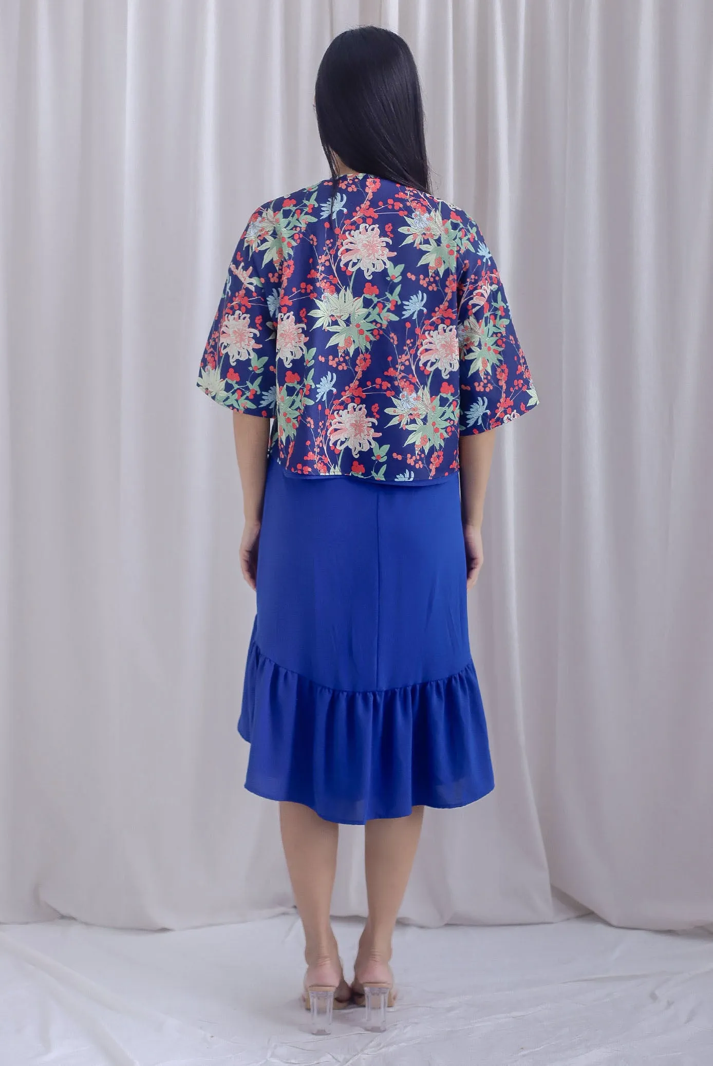 Ardisia Kimono Outerwear In Blue