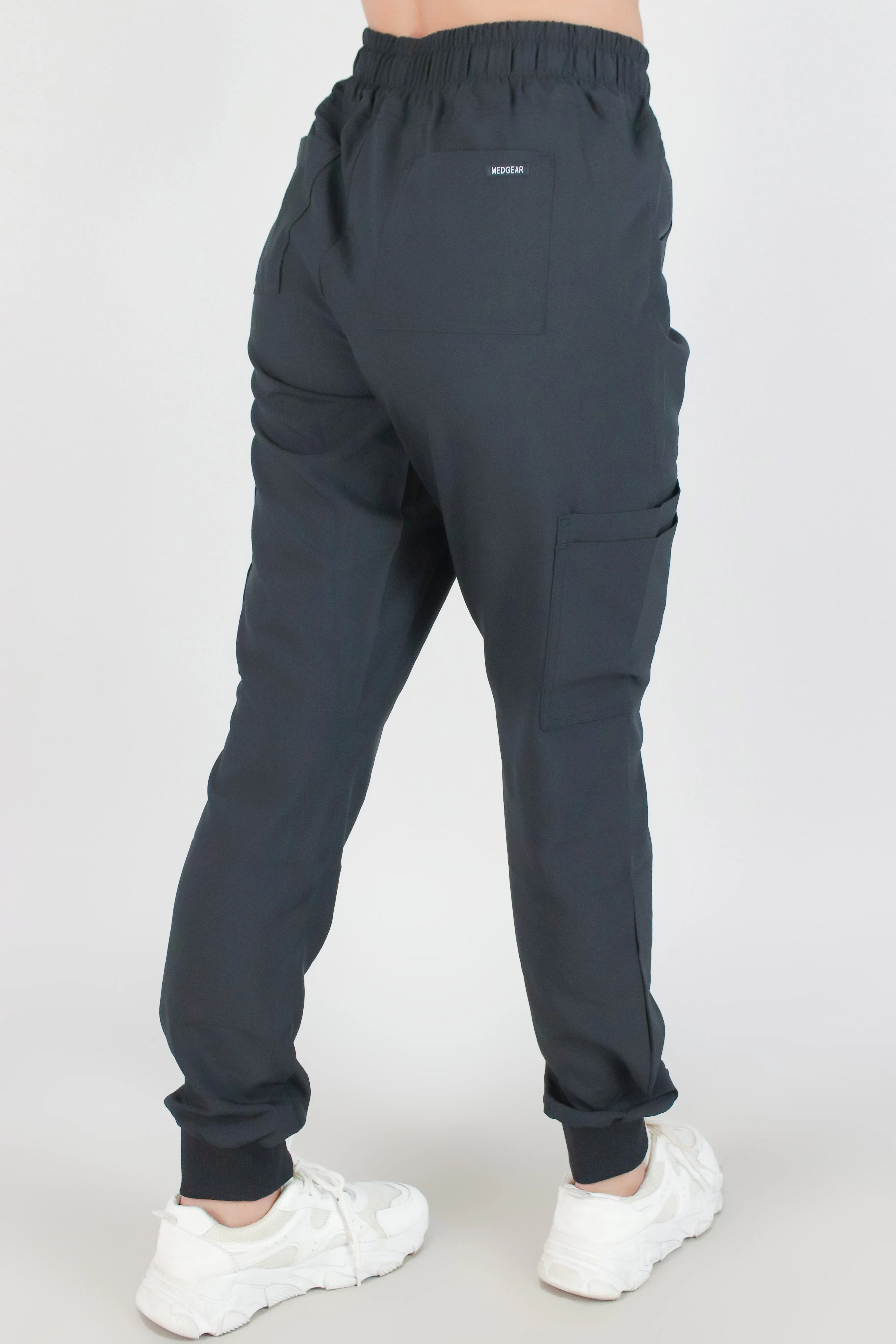 BE PATIENT WITH ME SCRUB PANTS