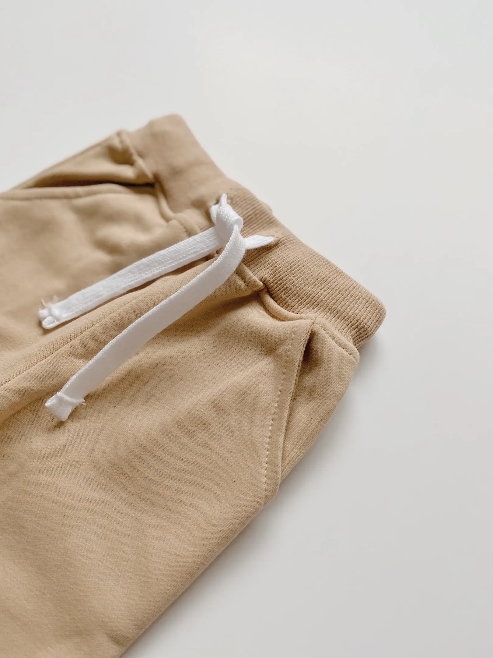 DUNE SWEATSHIRT & JOGGER SET