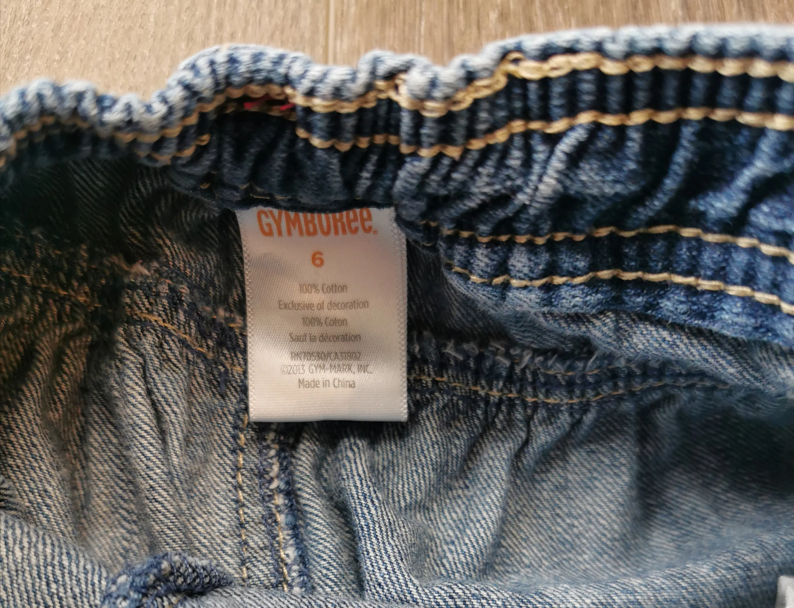 GIRL SIZE 6 YEARS - GYMBOREE, Denim Skirt EUC B52