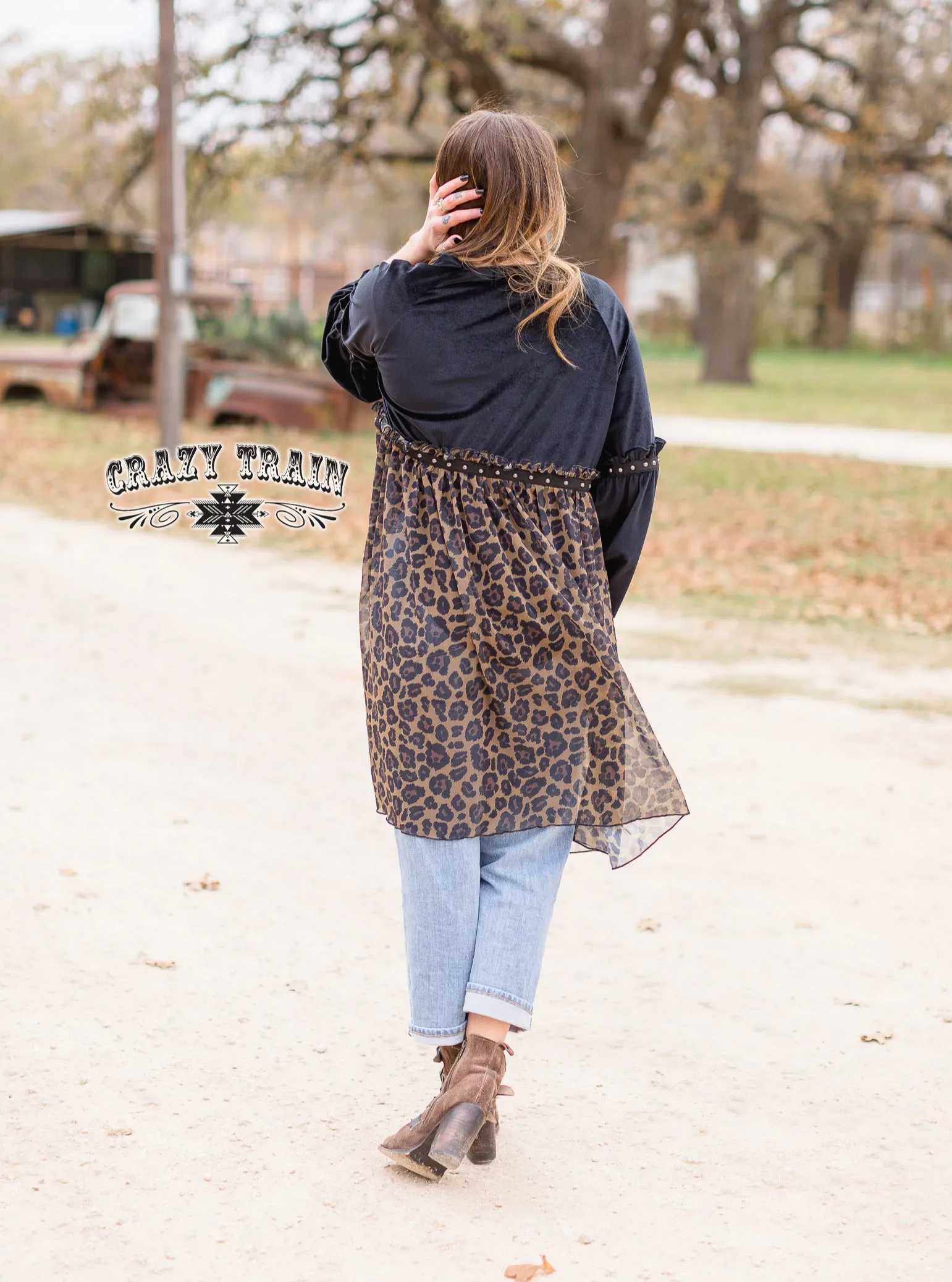 HELLO KITTY CARDIGAN