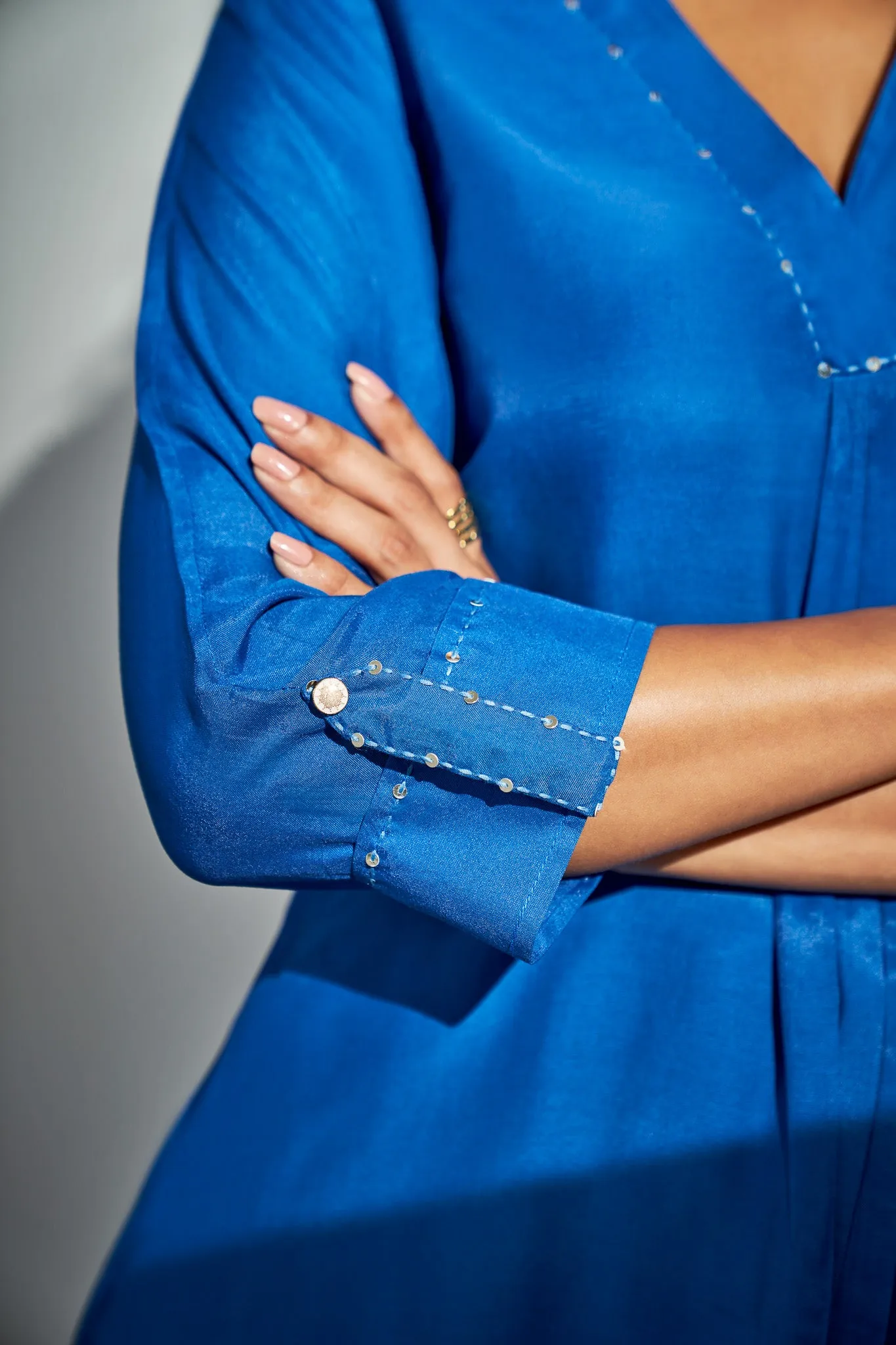 High V-neck Solid Blue Kurta Set