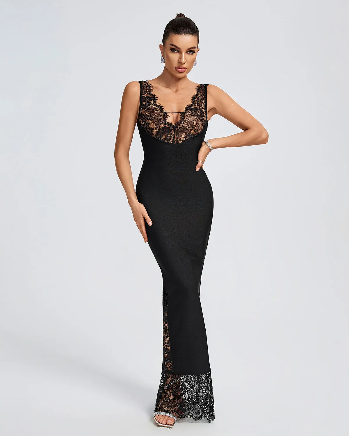 Lace V-neck Bandage Maxi Dress