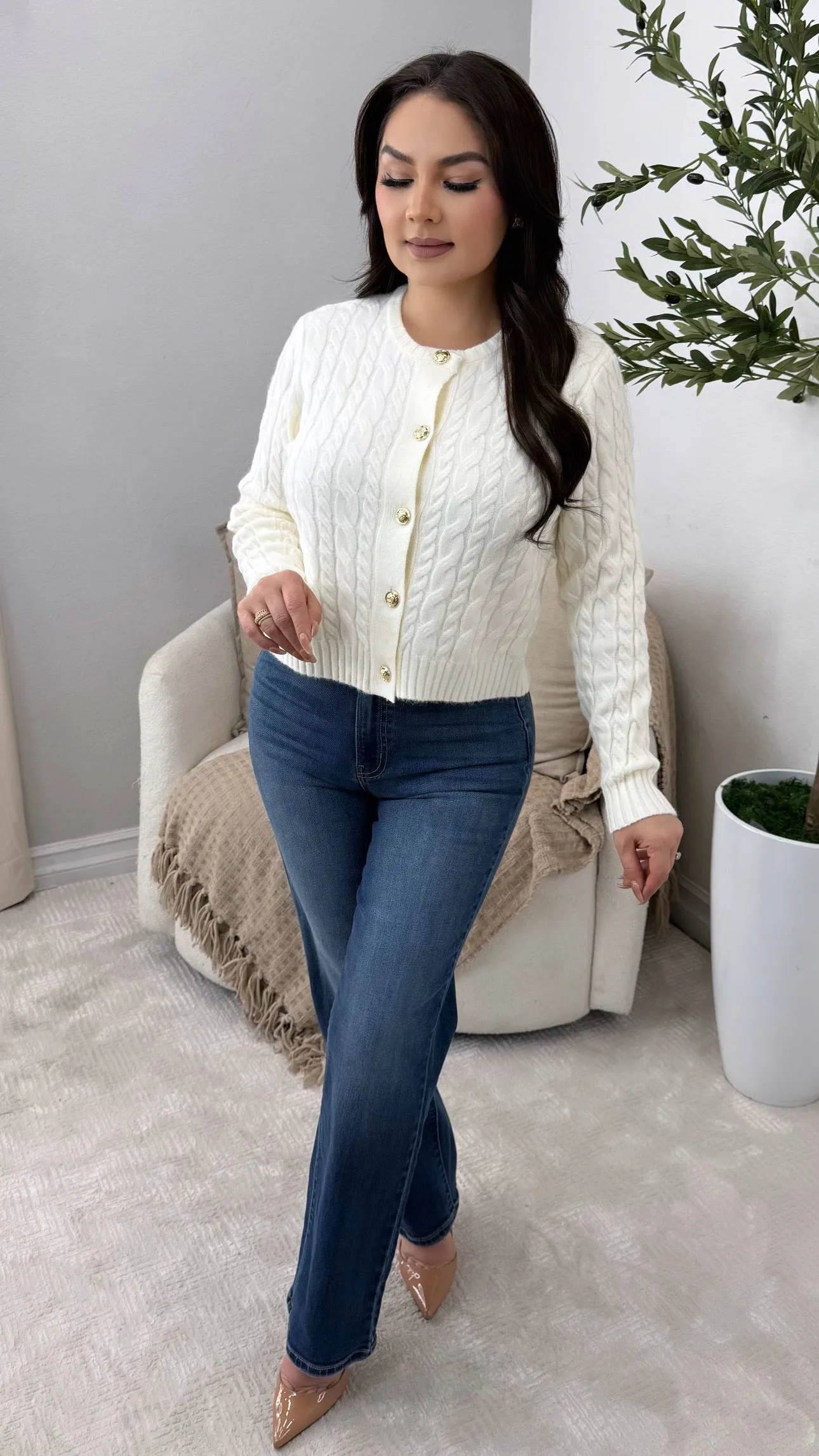 LAUREN IVORY CARDIGAN