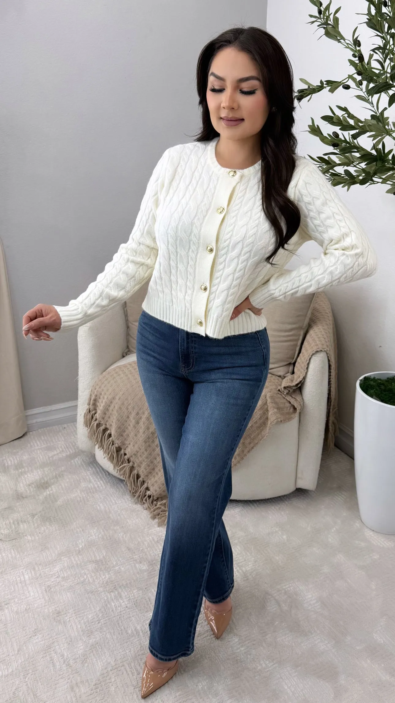 LAUREN IVORY CARDIGAN