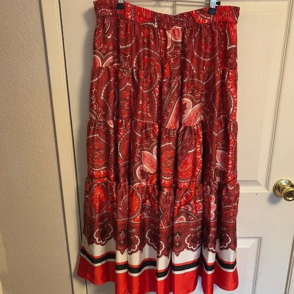 Lauren Ralph Lauren Tiered Red Paisley Western Midi Skirt, L
