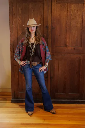 Lucinda Duster