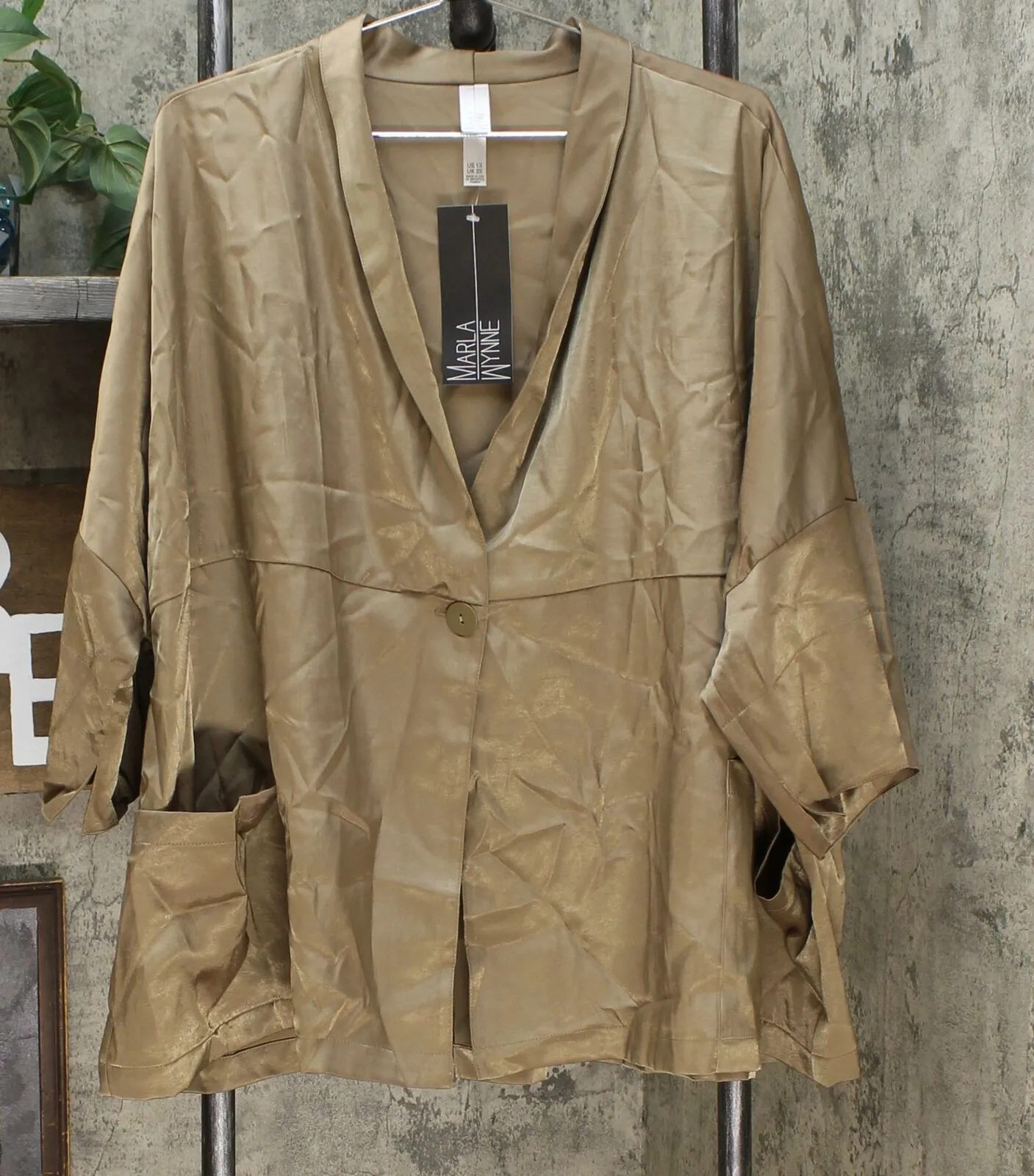 MarlaWynne Women's Plus Size Hammered Satin Boxy Jacket