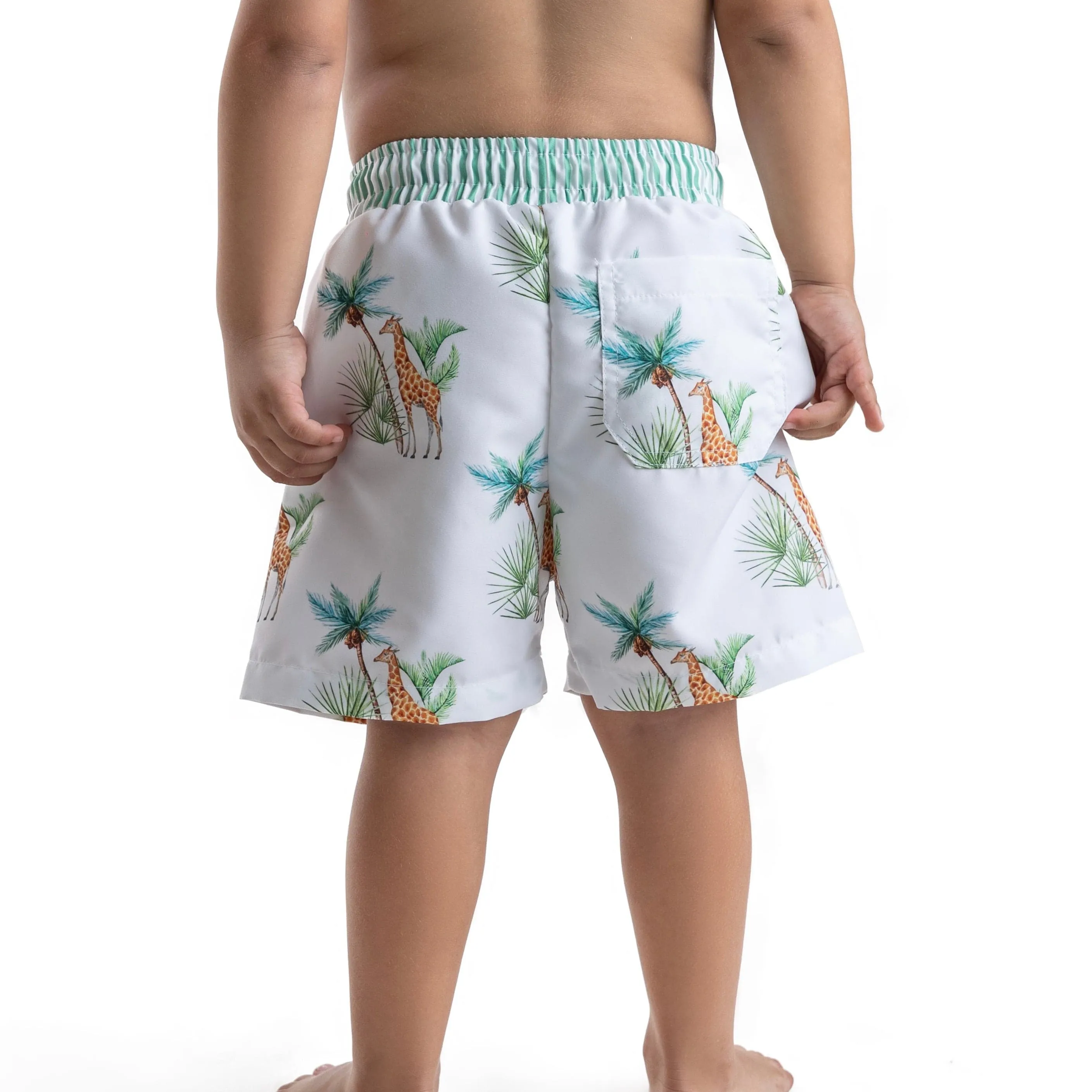 MEIA PATA - Giraffe Print Swim Shorts - Green