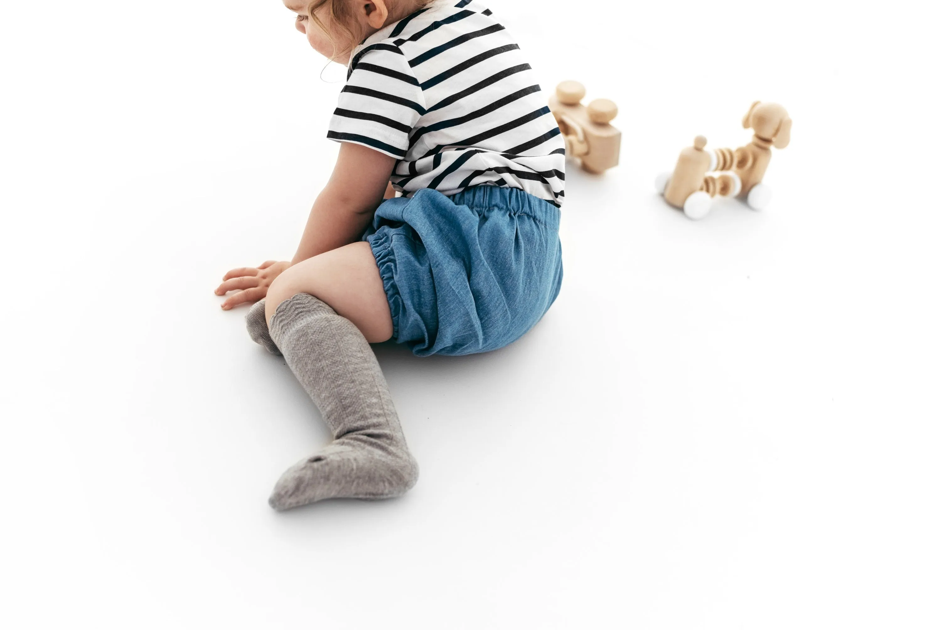 Olive Needlecord Bloomers