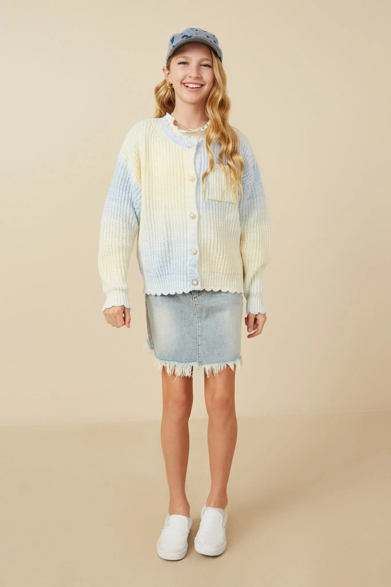 Ombre Scallop Finish Statement Button Sweater Cardigan