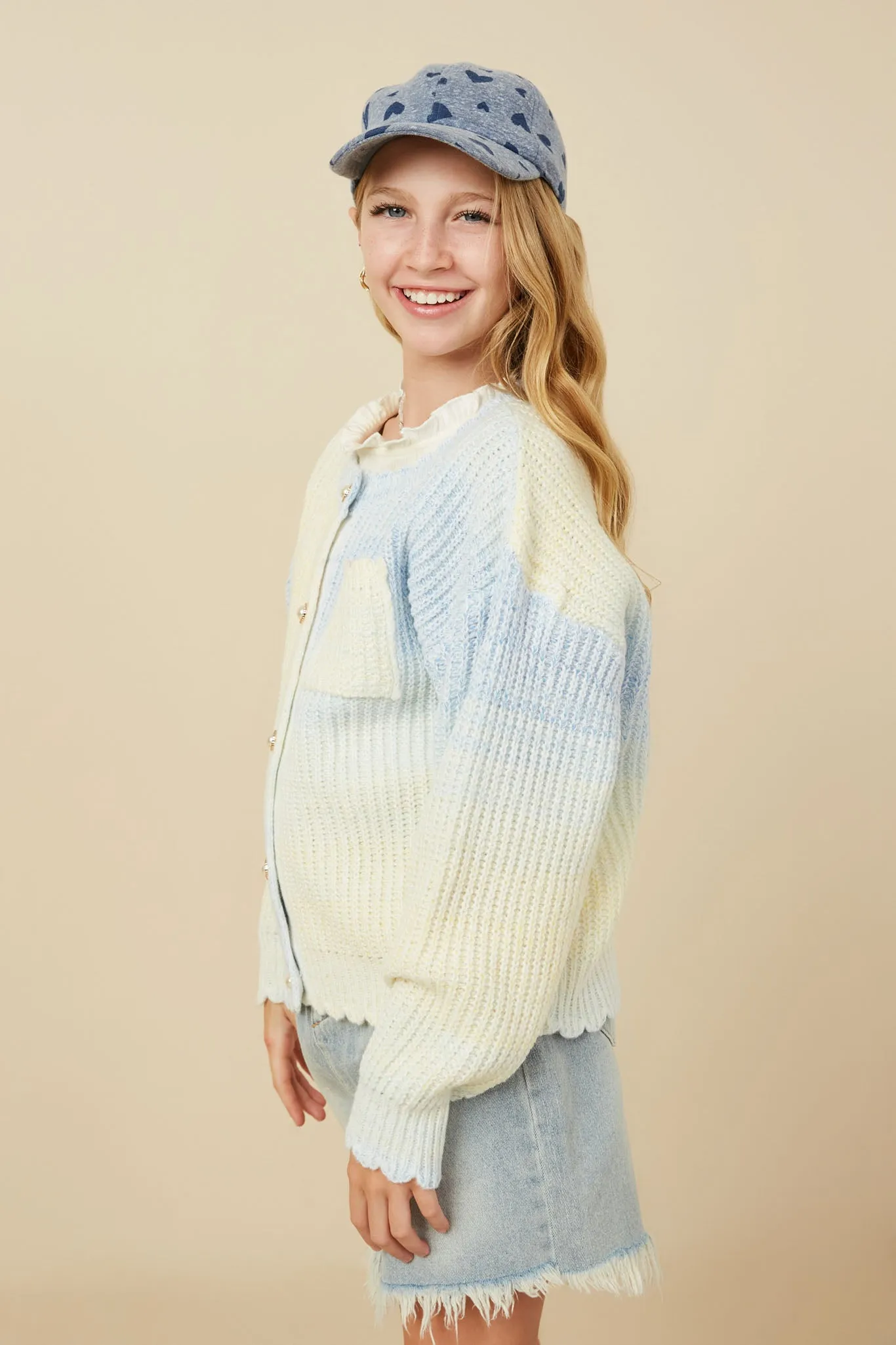 Ombre Scallop Finish Statement Button Sweater Cardigan