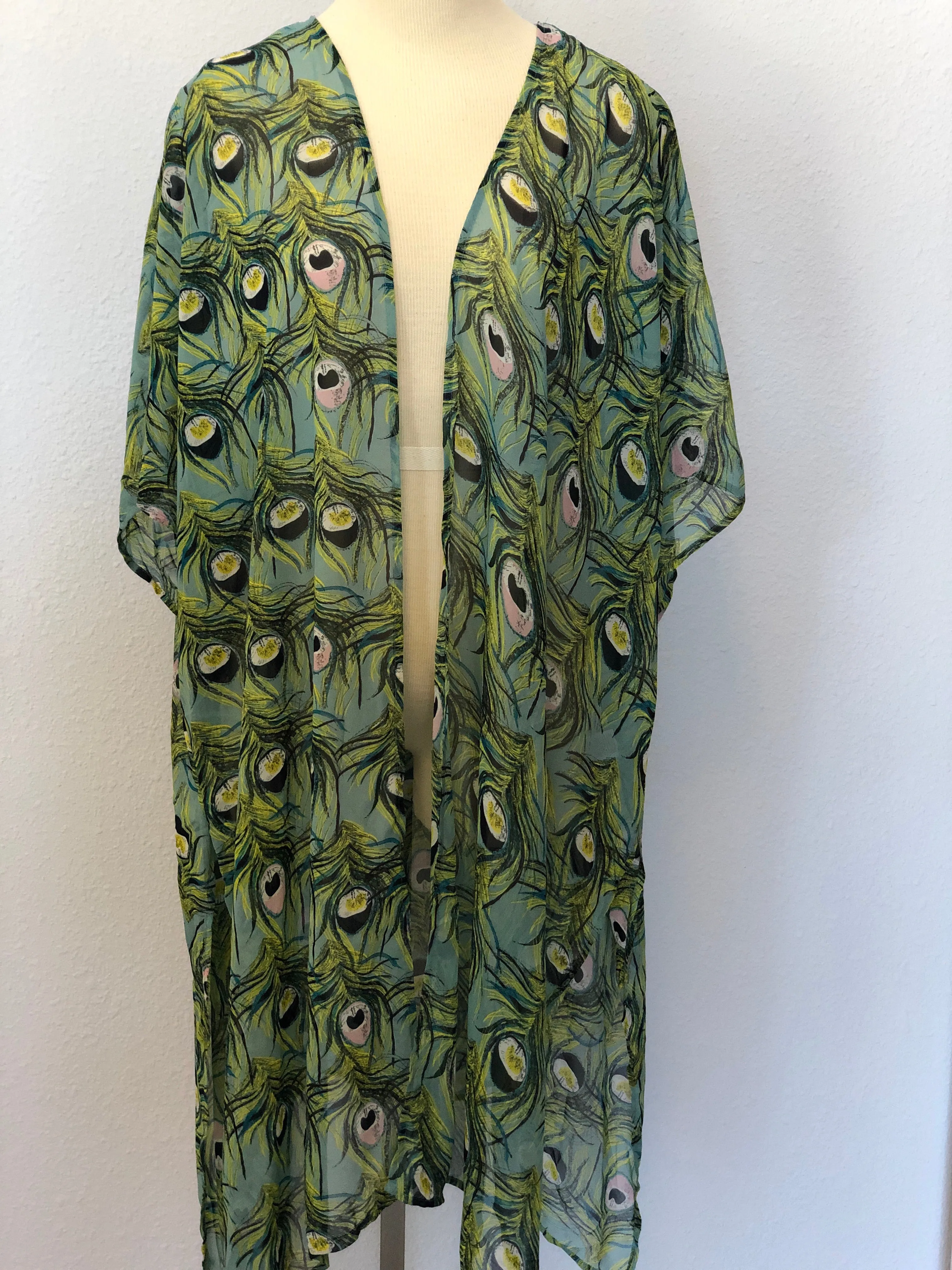 PEACOCK FEATHER KIMONO