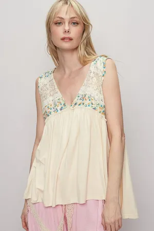 POL Lace Detail Floral Sleeveless Top