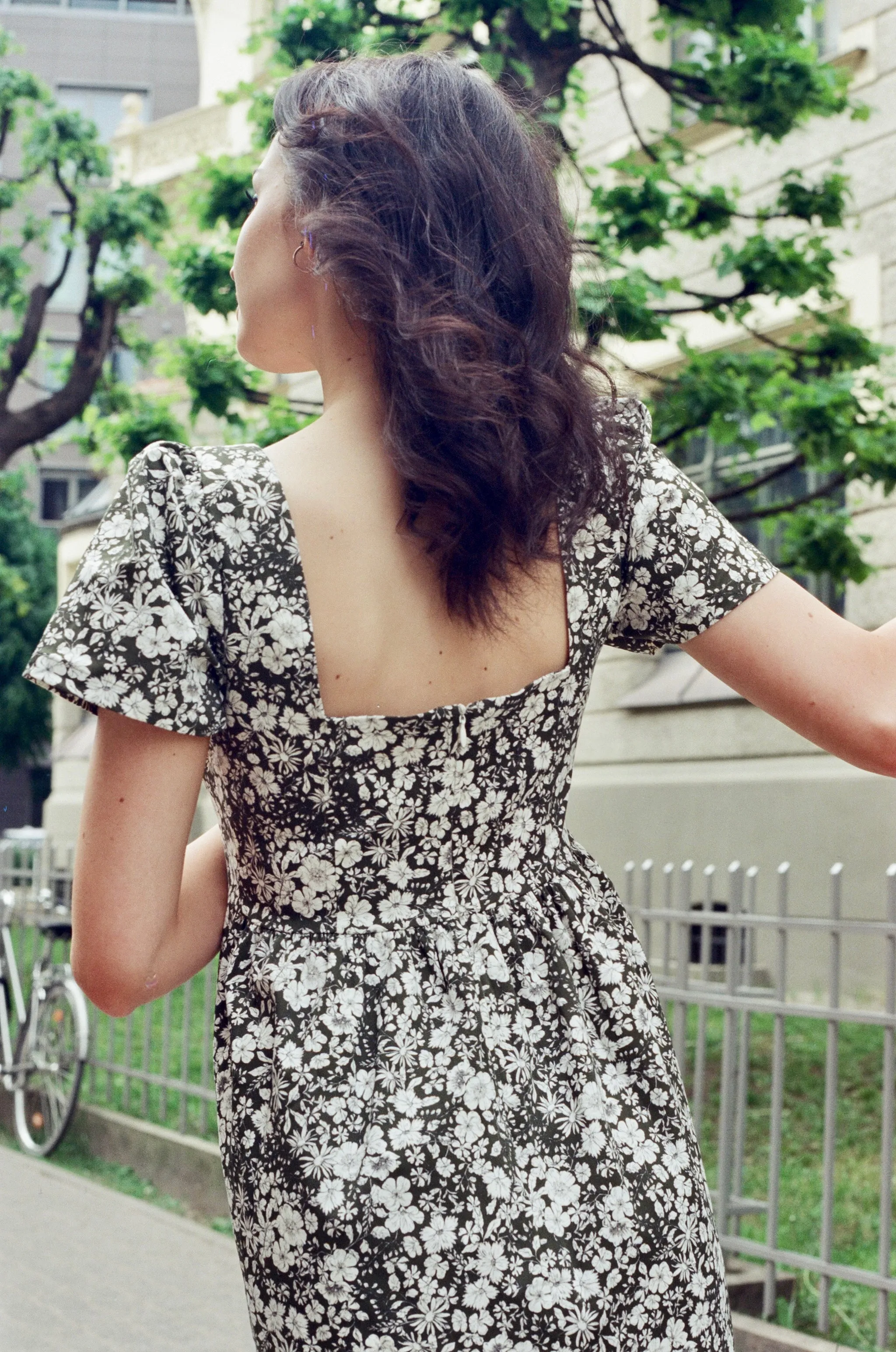 Poppy Maxi Dress with a Sweetheart Neckline and Sculpted Bodice / Forest Green   Vintage White Floral Cotton