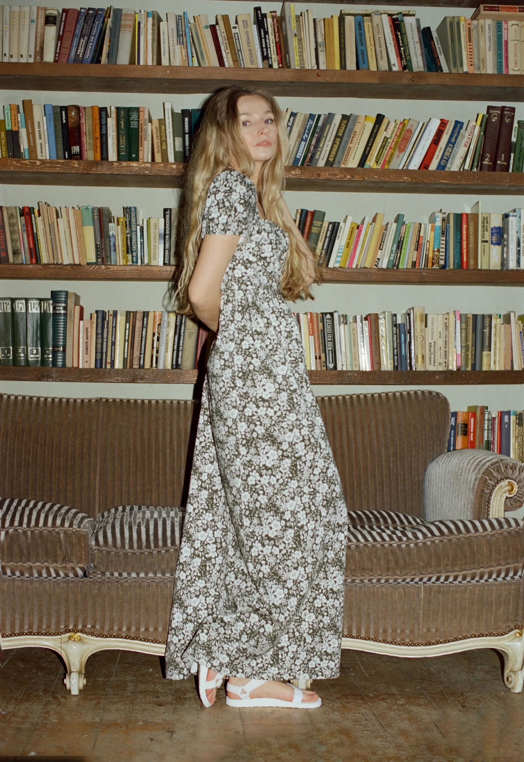 Poppy Maxi Dress with a Sweetheart Neckline and Sculpted Bodice / Forest Green   Vintage White Floral Cotton
