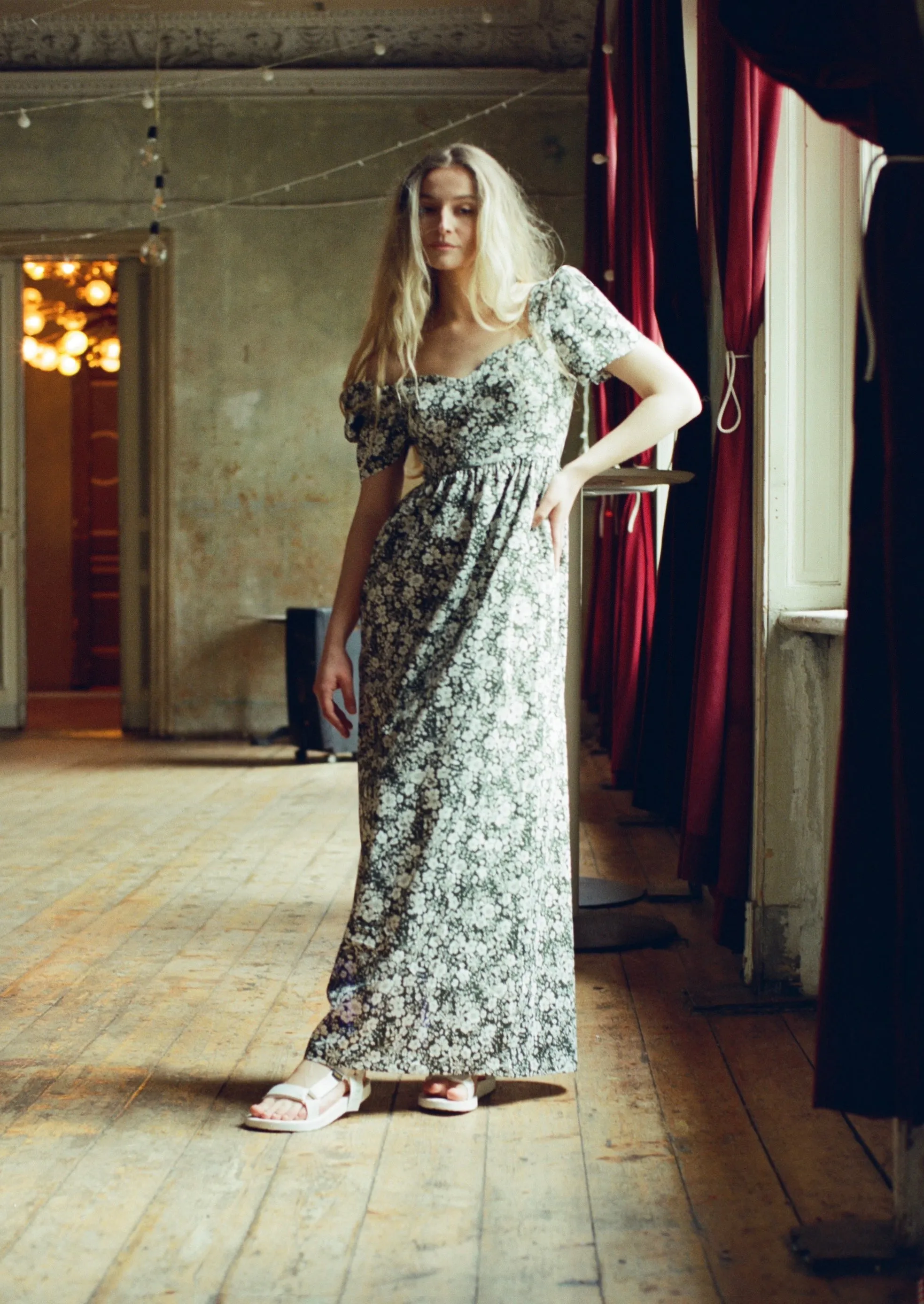 Poppy Maxi Dress with a Sweetheart Neckline and Sculpted Bodice / Forest Green   Vintage White Floral Cotton