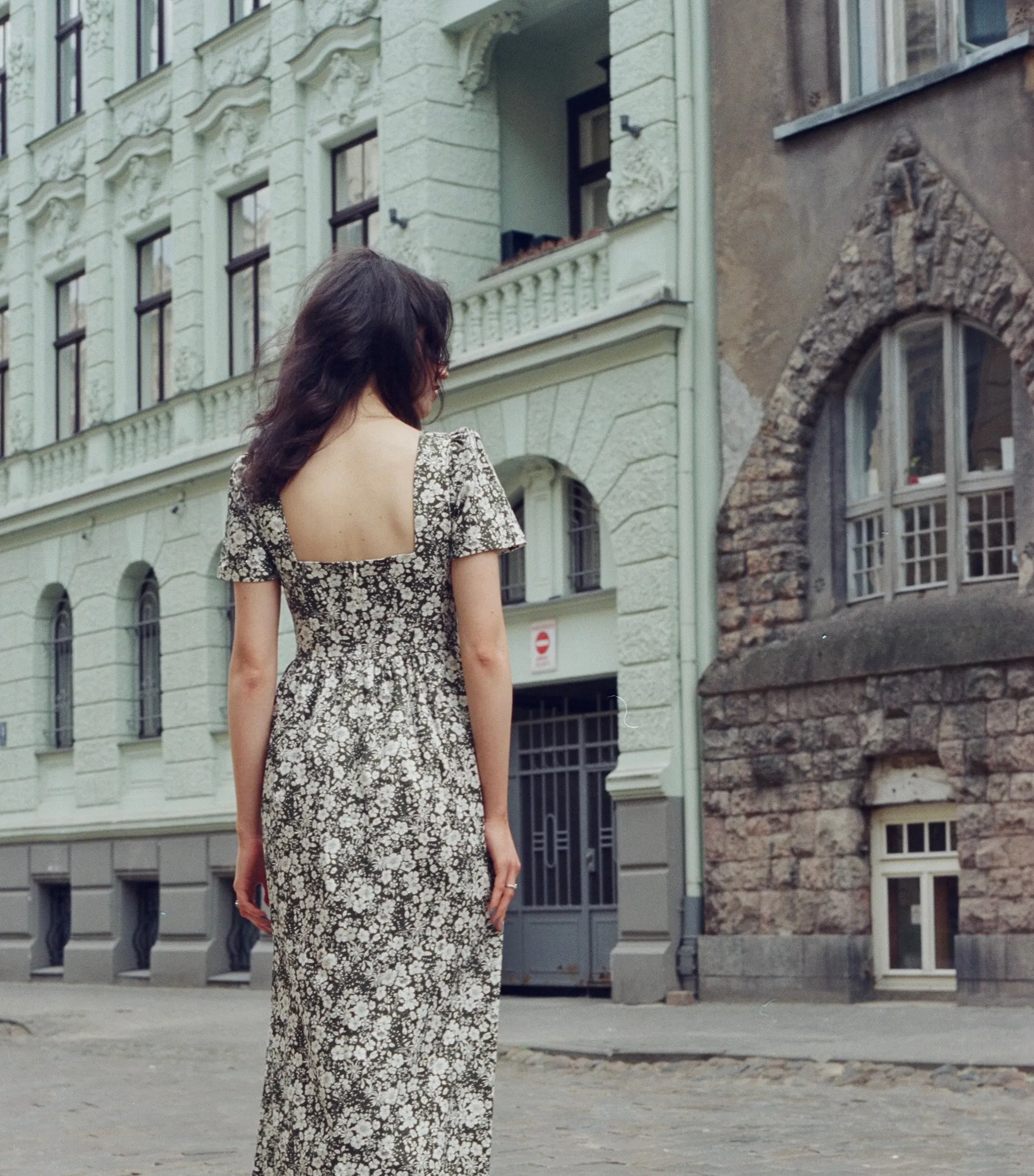 Poppy Maxi Dress with a Sweetheart Neckline and Sculpted Bodice / Forest Green   Vintage White Floral Cotton
