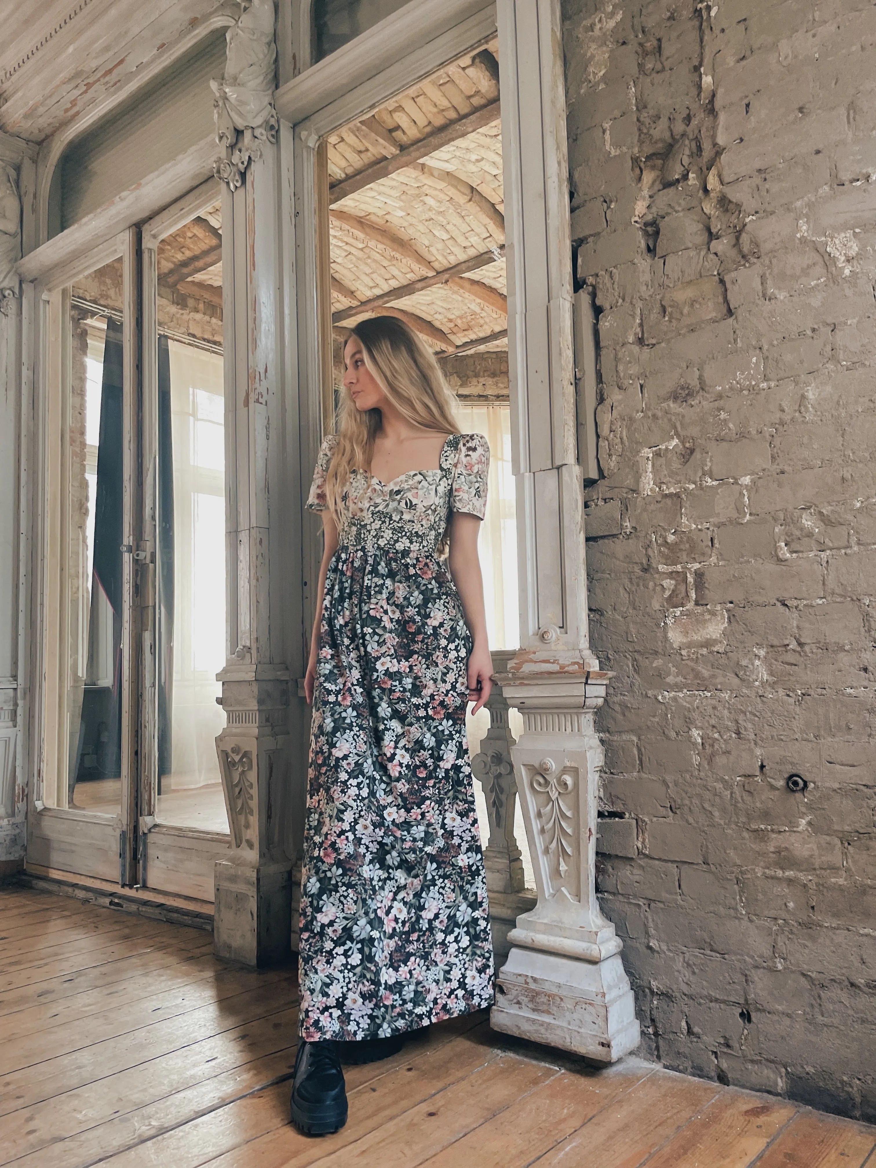 Poppy Maxi Dress with a Sweetheart Neckline and Sculpted Bodice / Mixed Floral Cotton