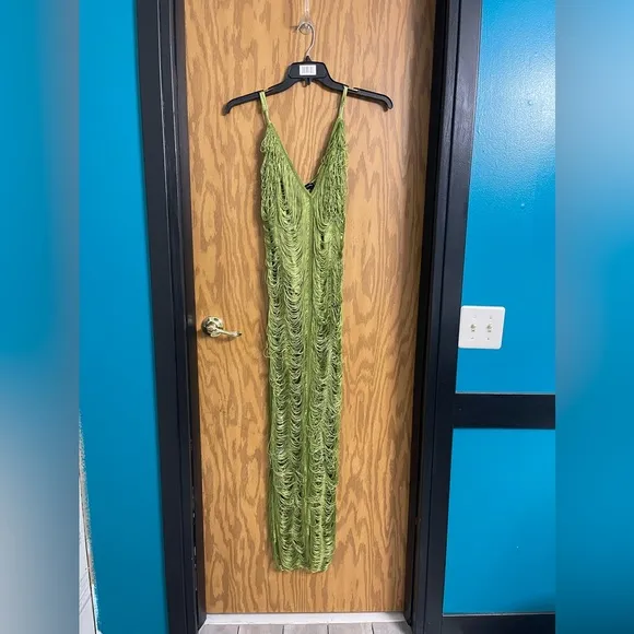 Pretty Little Thing Chic Olive Green Maxi Dress with body suit