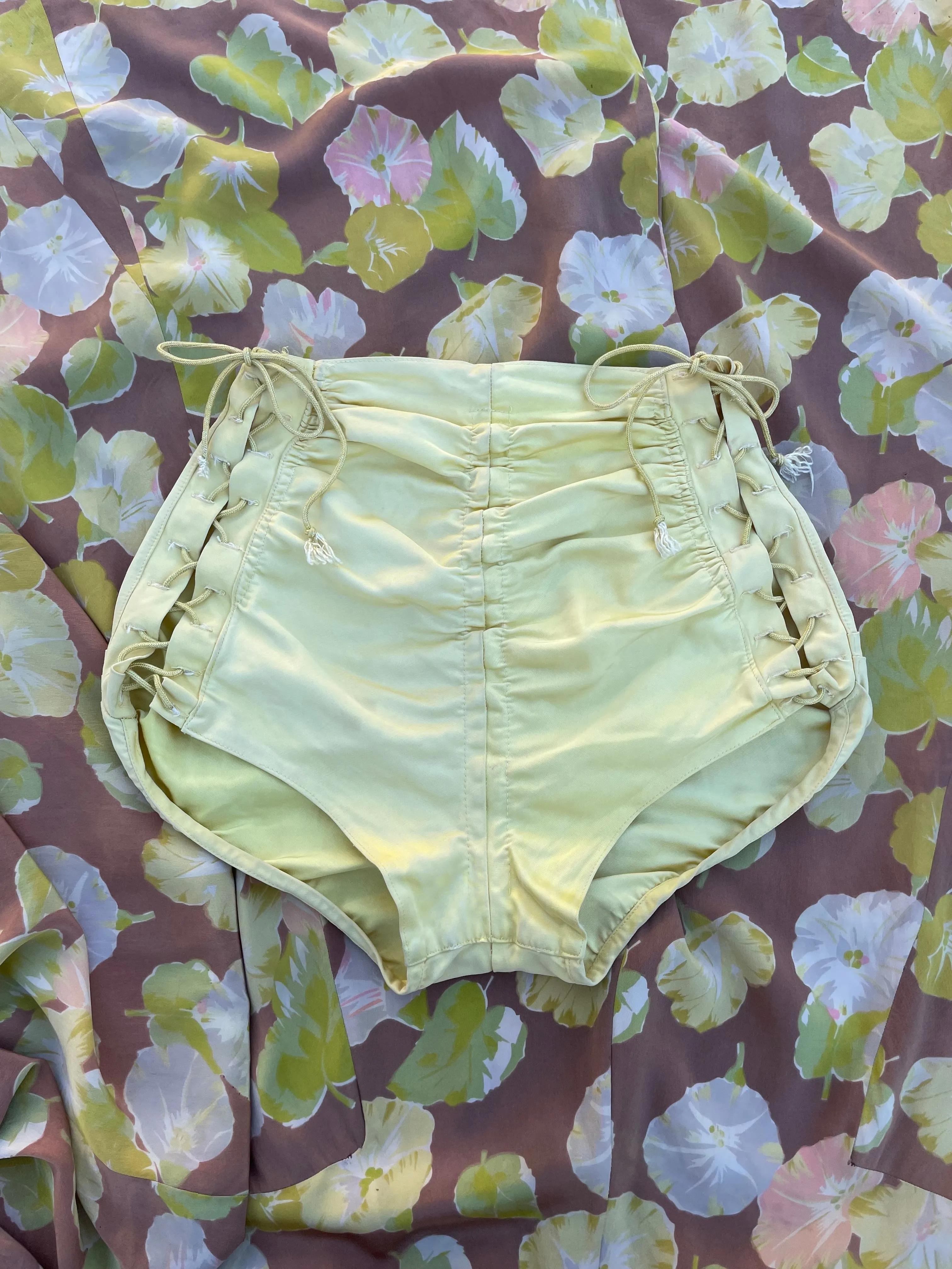Rare Golden Chartreuse 1940s Cole of California Swoon-glo Lace Up Swim Shorts