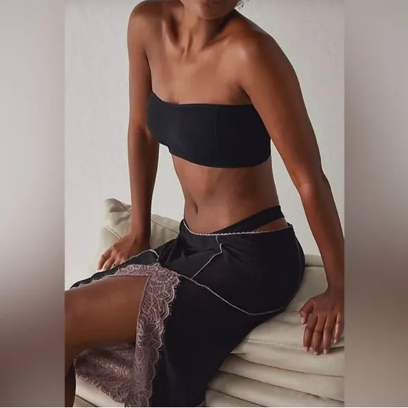 Small - FREE PEOPLE - INTIMATELY Into You Half Column Slip Black NEW no tags