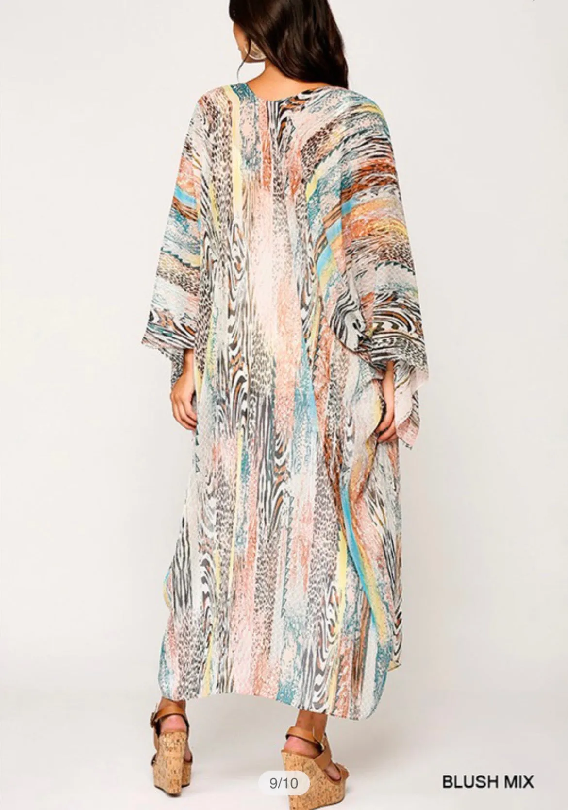 Too Haute Kimono• Maxi length open front kimono