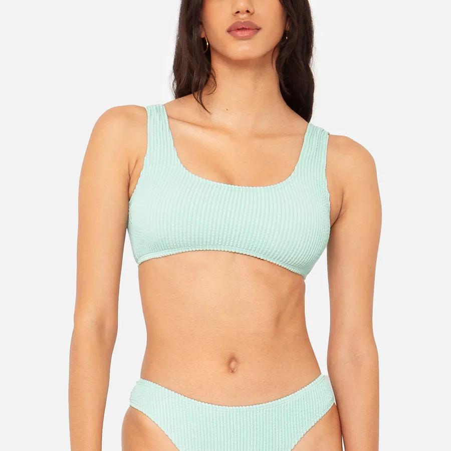 Top Bikini Scoop