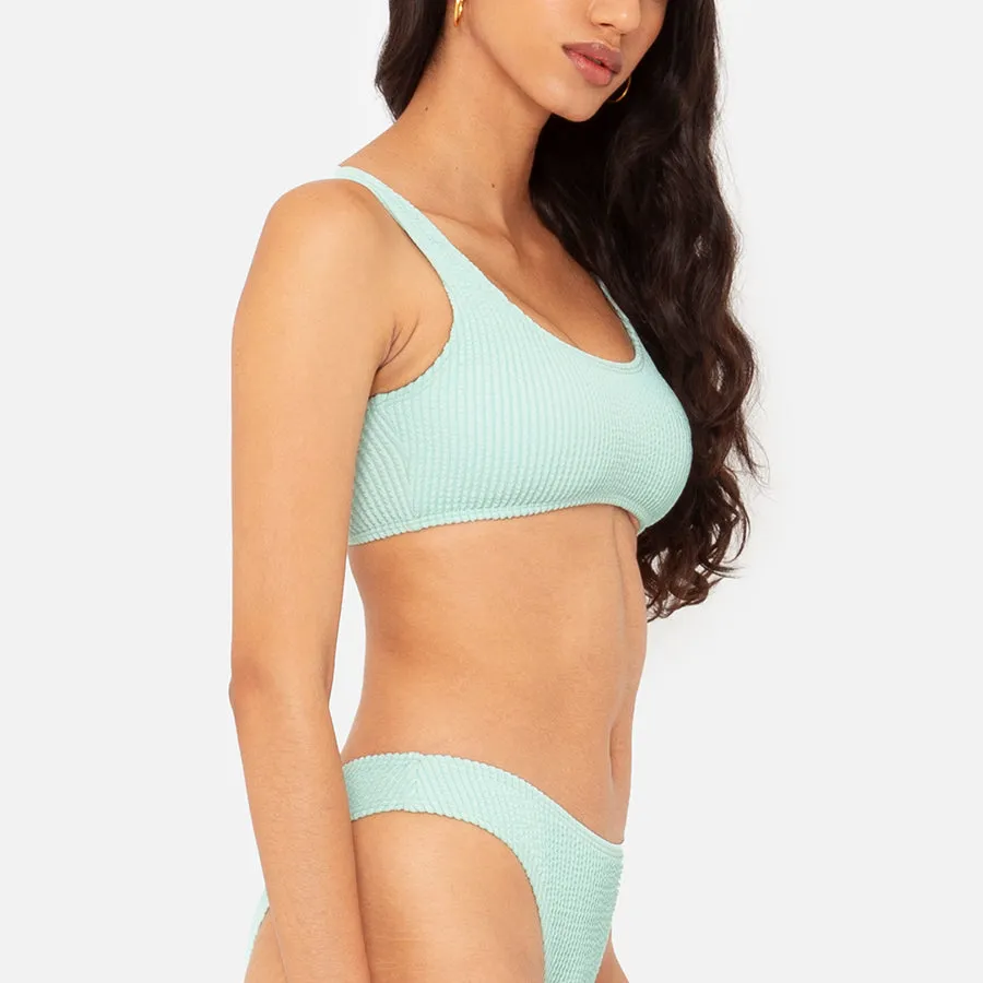 Top Bikini Scoop
