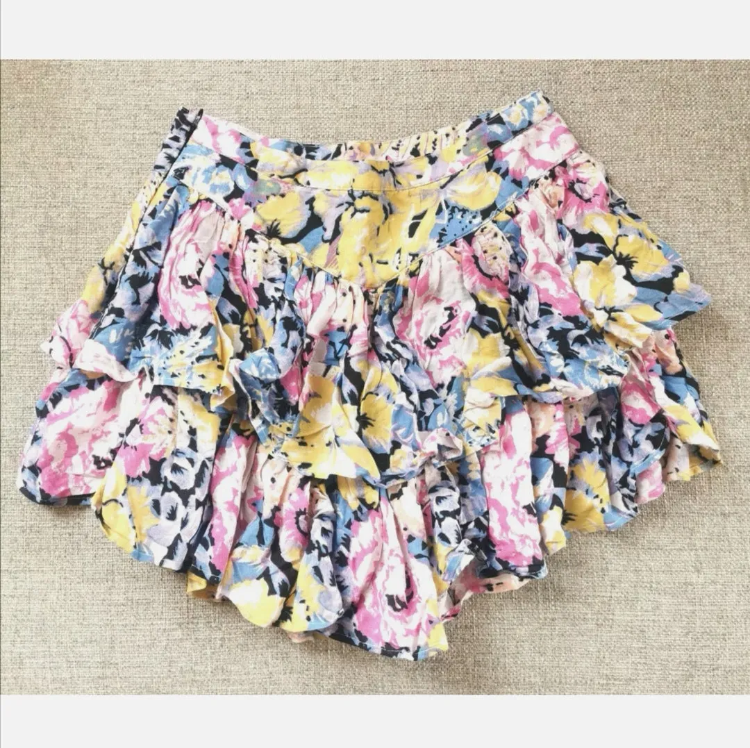 WOMENS SIZE 2 or TEEN GIRL - KIMCHI BLUE, Floral Ruffle Skirt, Bohemian Style NWOT B33