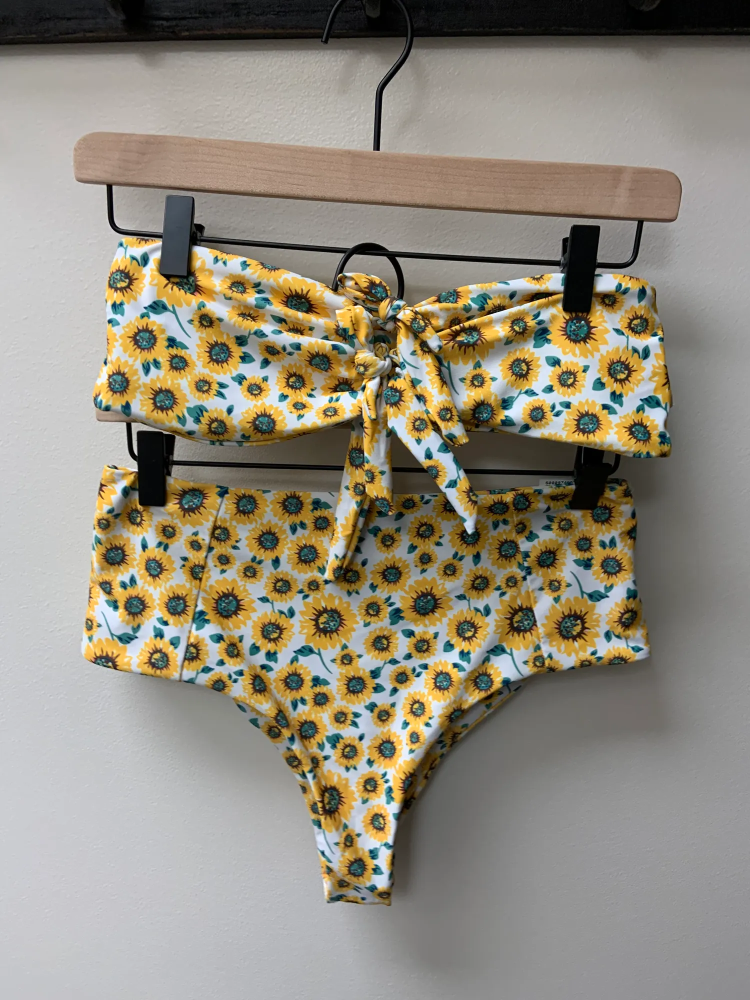 ZAFUL Swim Bottoms Size Medium