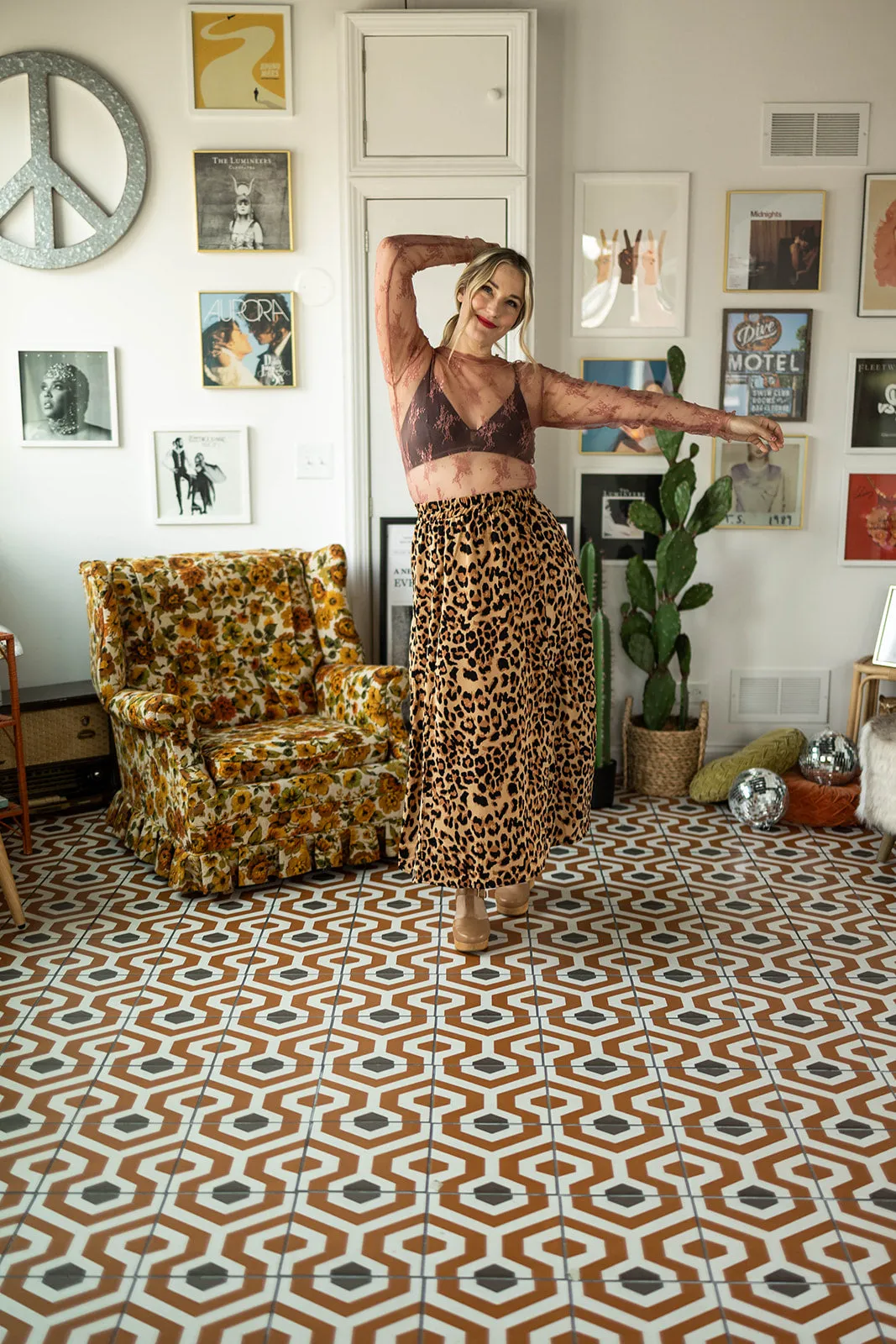 zendaya skirt in leopard